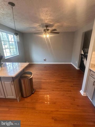 5936 SPRUCE RUN CT, Centreville, VA 20121