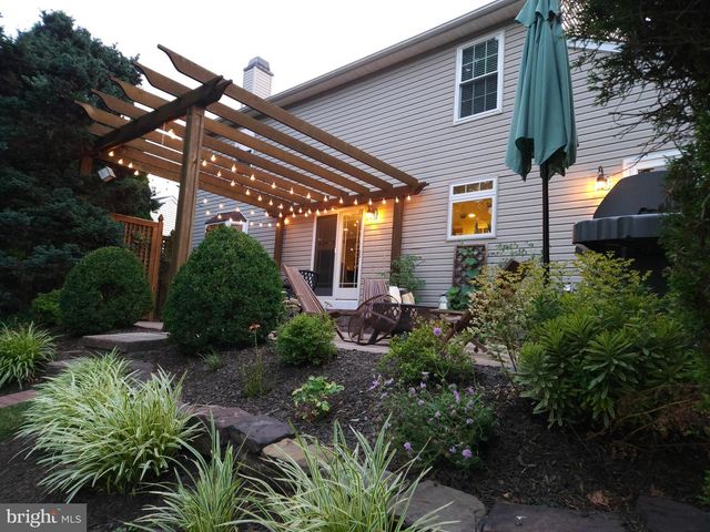 117 BUTTERCUP BLVD, Warrington, PA 18976