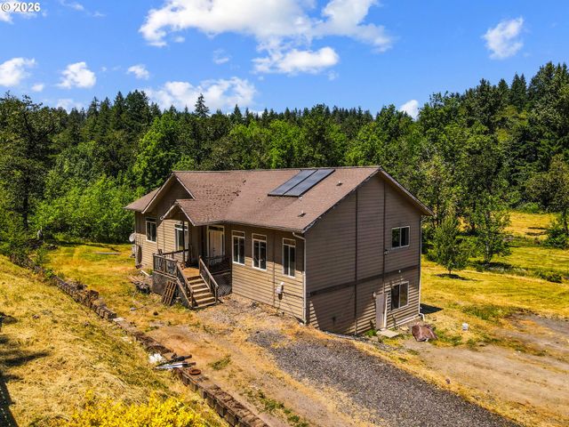 2755 E 38TH Ave, Eugene, OR 97405