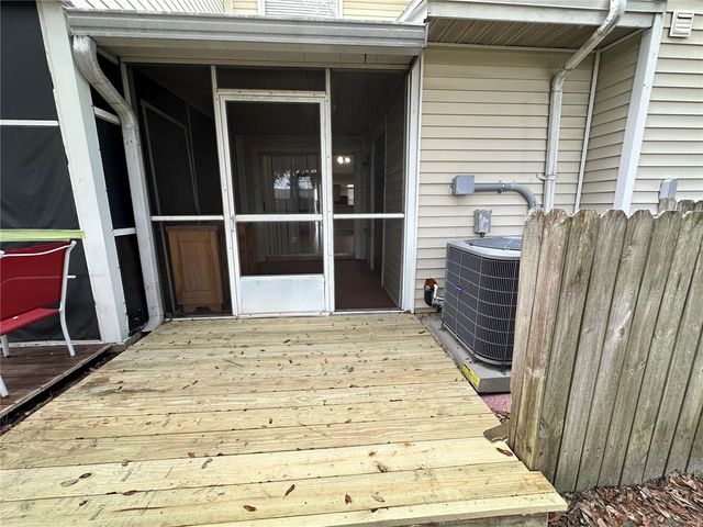 8713 LIBERTY PLACE, Tampa, FL 33615