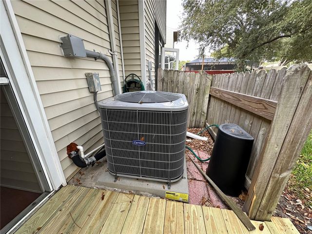 8713 LIBERTY PLACE, Tampa, FL 33615