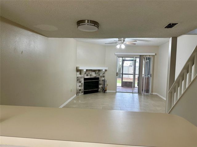 8713 LIBERTY PLACE, Tampa, FL 33615