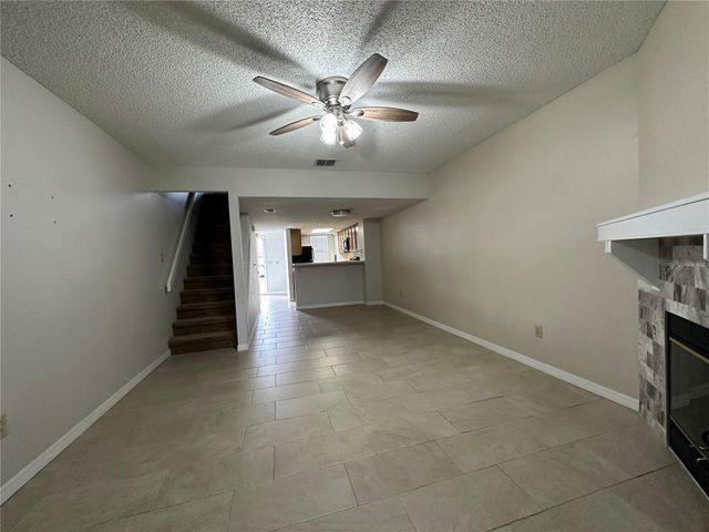 8713 LIBERTY PLACE, Tampa, FL 33615