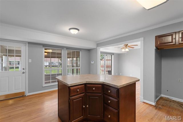 3879 Hirondelle Lane, Florissant, MO 63034