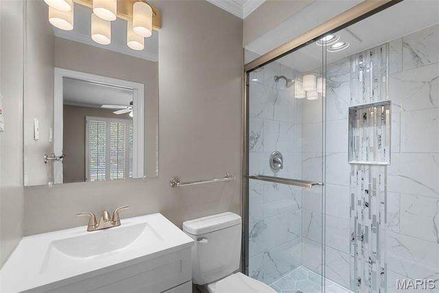 3879 Hirondelle Lane, Florissant, MO 63034