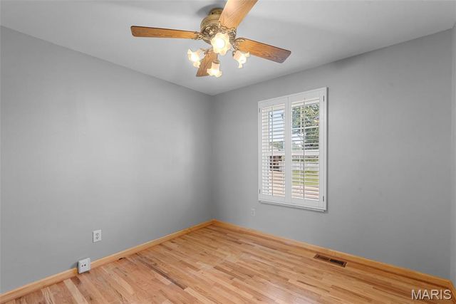 3879 Hirondelle Lane, Florissant, MO 63034