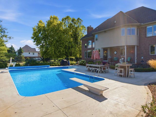 69968 Sunset Lane, Bruce, MI 48065