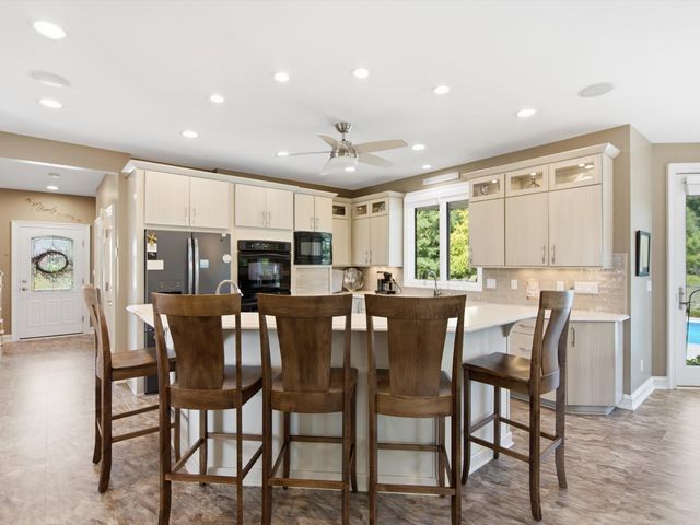 69968 Sunset Lane, Bruce, MI 48065
