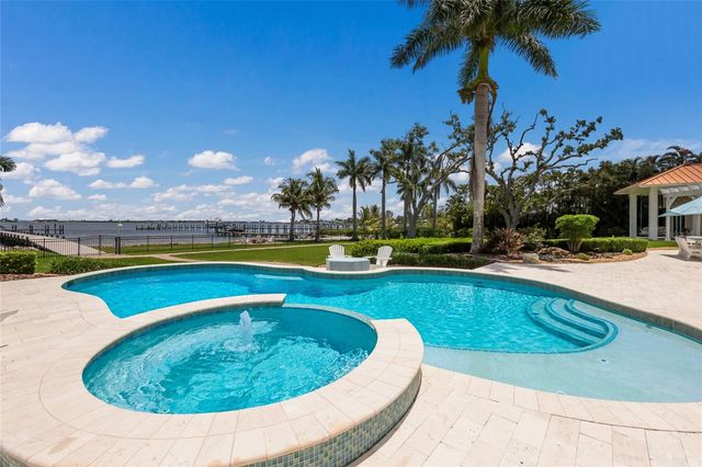 1707 71ST STREET NW, Bradenton, FL 34209