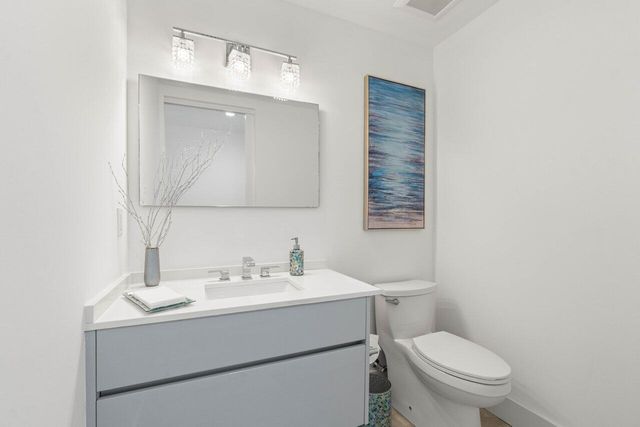 106 Inlet Way 304, Palm Beach Shores, FL 33404