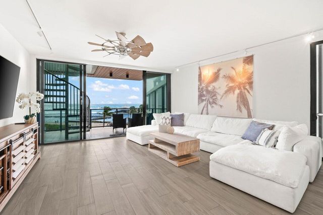 106 Inlet Way 304, Palm Beach Shores, FL 33404