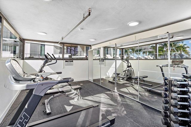 106 Inlet Way 304, Palm Beach Shores, FL 33404