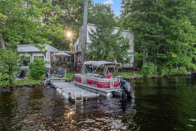 176 Russell Drive, Weare, NH 03281