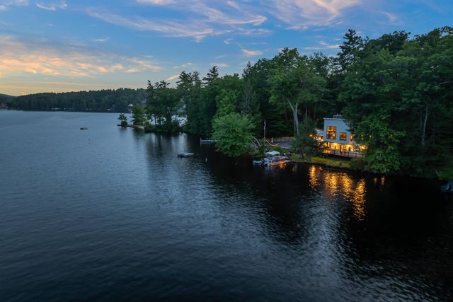 176 Russell Drive, Weare, NH 03281