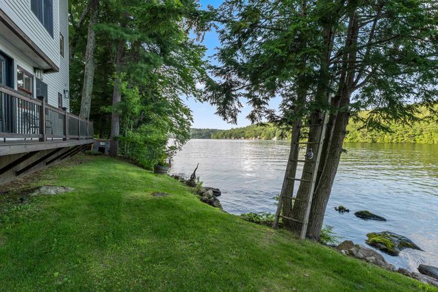 176 Russell Drive, Weare, NH 03281
