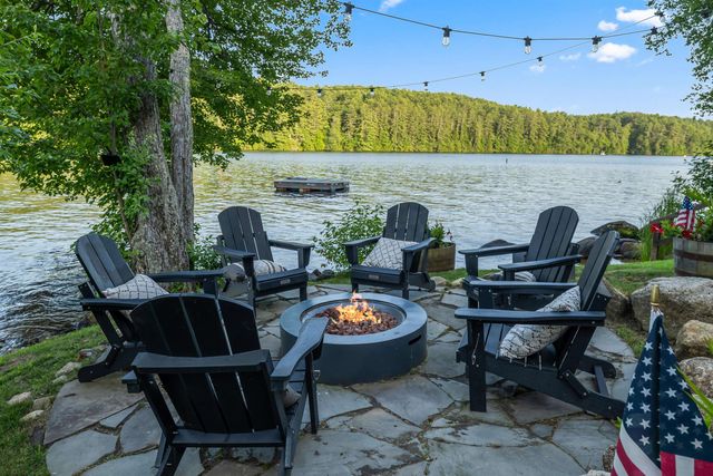 176 Russell Drive, Weare, NH 03281