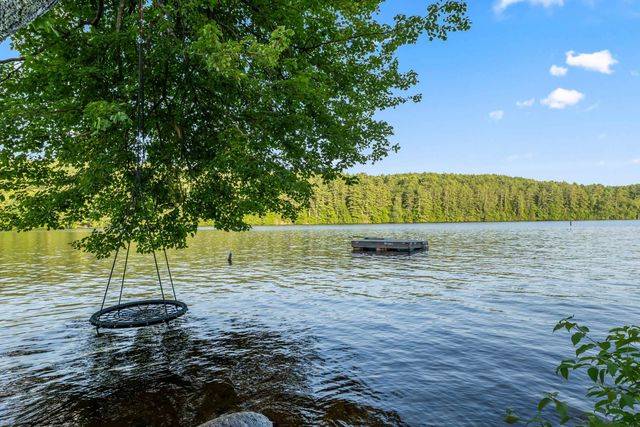 176 Russell Drive, Weare, NH 03281