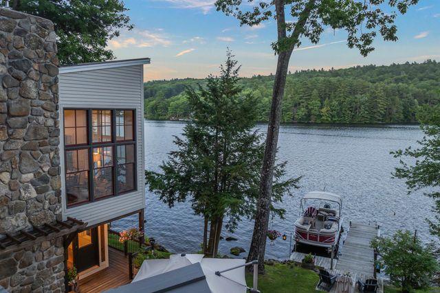 176 Russell Drive, Weare, NH 03281