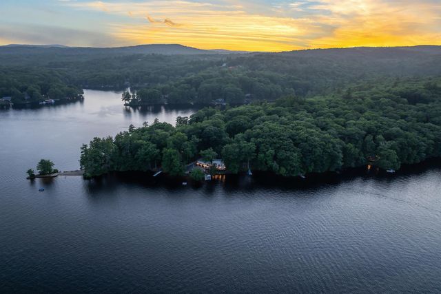 176 Russell Drive, Weare, NH 03281