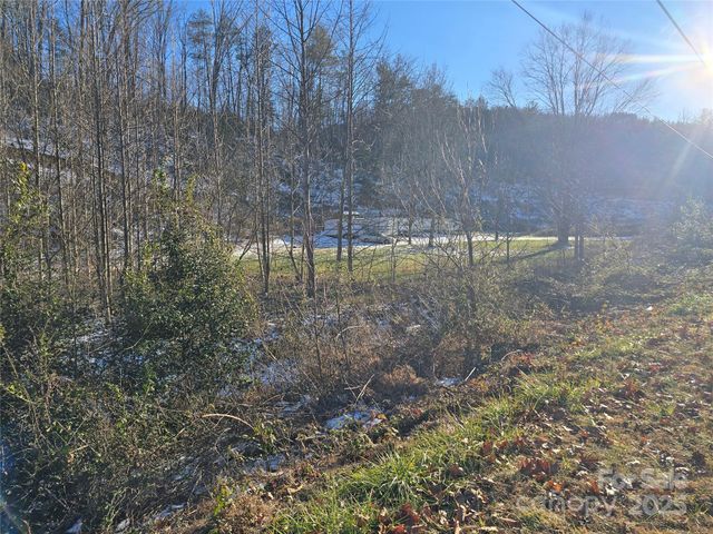 2446 Fairview Road, Marion, NC 28752