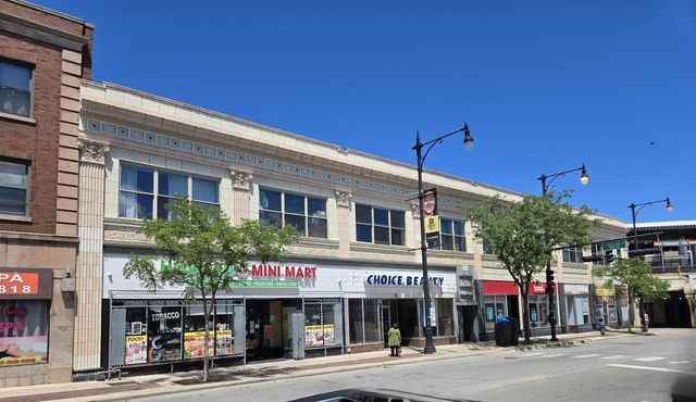 319 Howard Street, Evanston, IL 60202