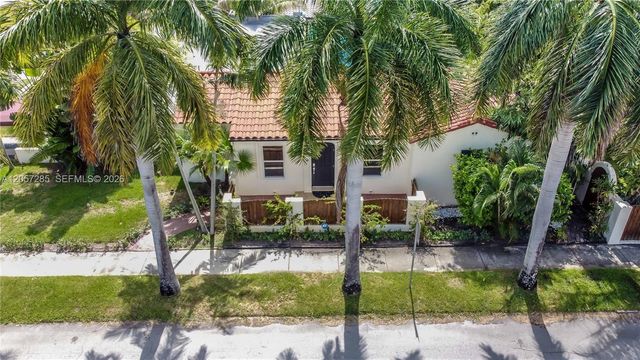 405 S 16th Ave, Hollywood, FL 33020