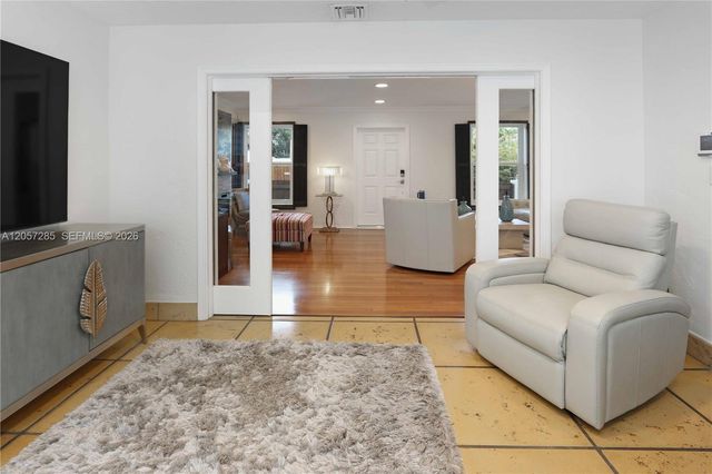 405 S 16th Ave, Hollywood, FL 33020