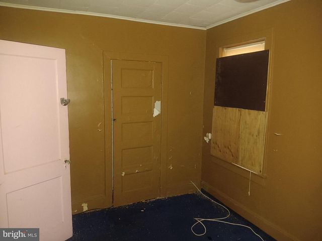 21 N WESTFIELD AVE, Trenton, NJ 08618