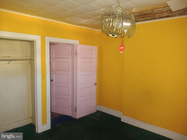 21 N WESTFIELD AVE, Trenton, NJ 08618