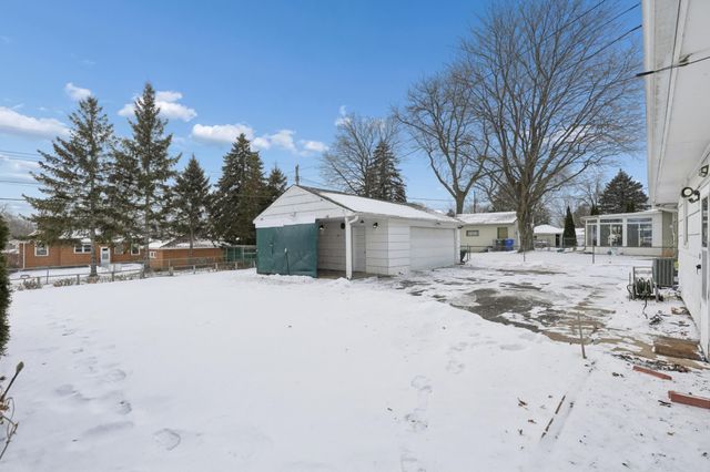 536 Idaho Avenue E, Saint Paul, MN 55130