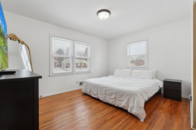 536 Idaho Avenue E, Saint Paul, MN 55130