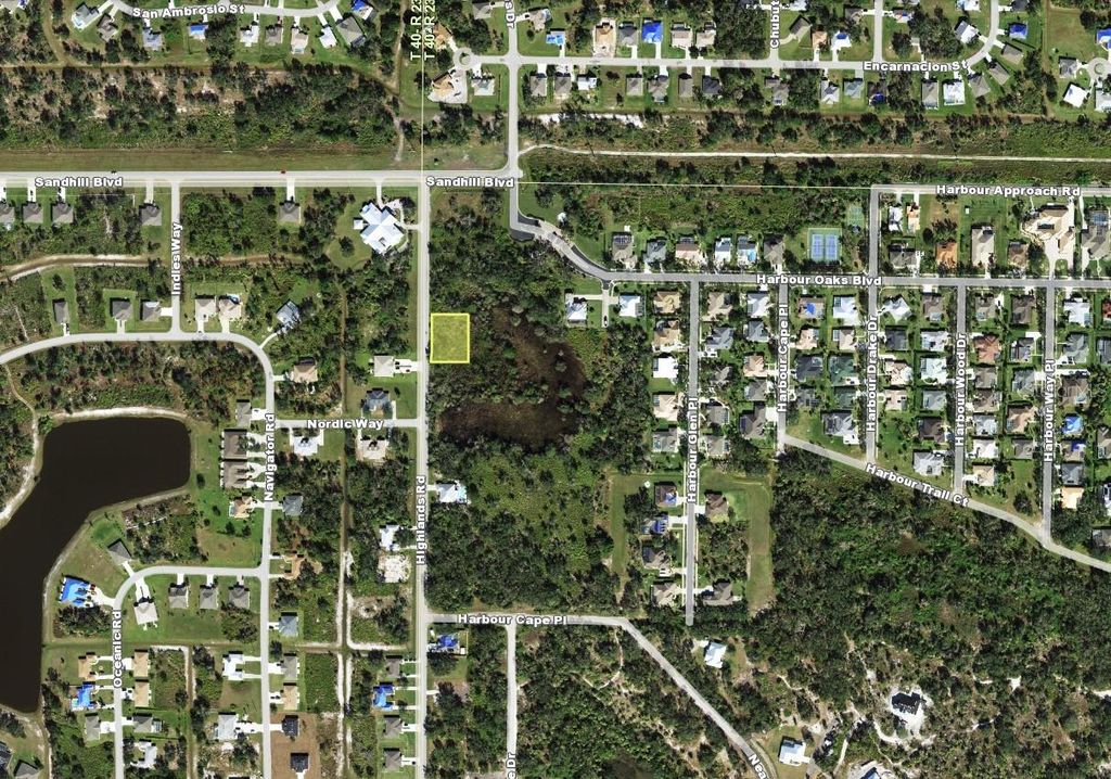 Image 6 of property listing at 1014 HIGHLANDS ROAD, Punta Gorda, FL 33983