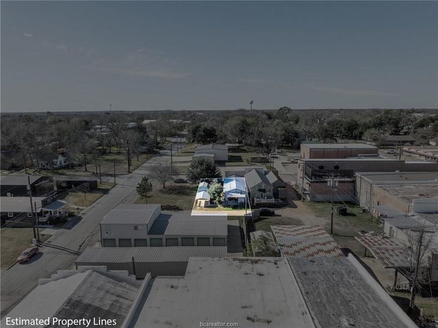 207 S Hill Street, Caldwell, TX 77836