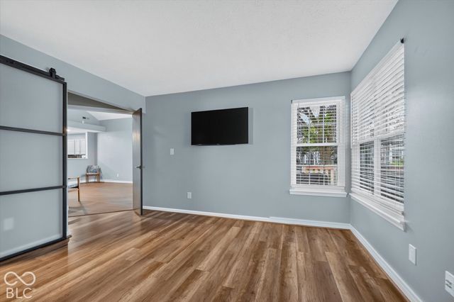 7608 Harbour Isle, Indianapolis, IN 46240