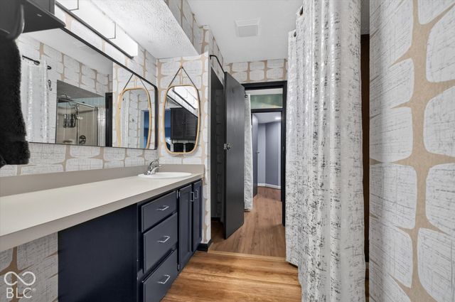 7608 Harbour Isle, Indianapolis, IN 46240