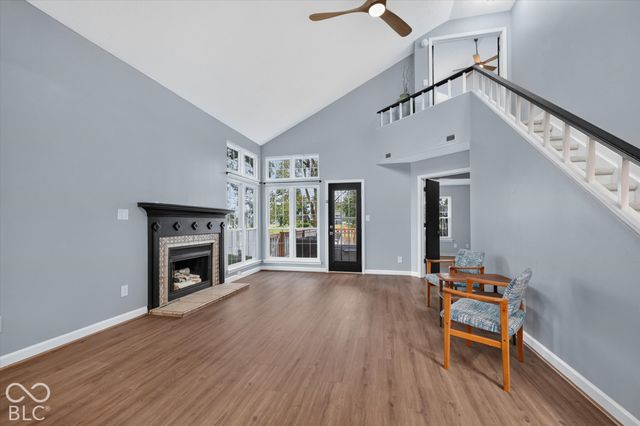 7608 Harbour Isle, Indianapolis, IN 46240