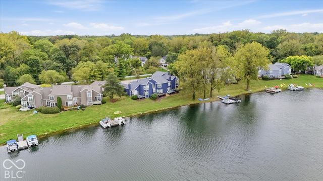 7608 Harbour Isle, Indianapolis, IN 46240