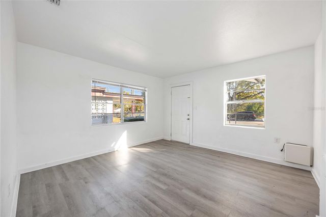 243 AVENUE L NE, Winter Haven, FL 33881