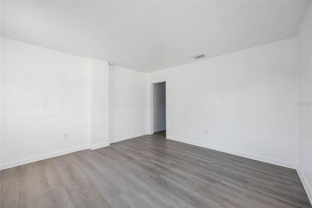 243 AVENUE L NE, Winter Haven, FL 33881