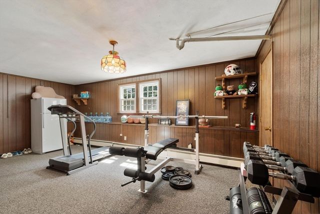 22 Northgate Rd, Tewksbury, MA 01876