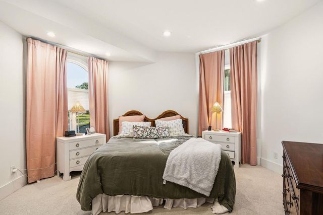 70 Paseo Hermoso, Salinas, CA 93908