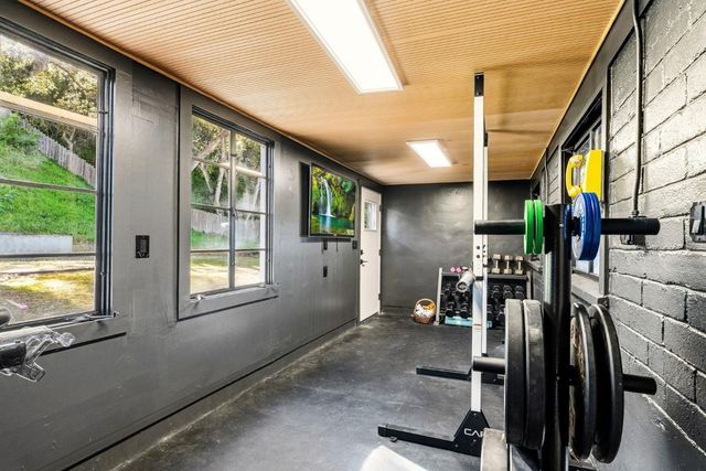 70 Paseo Hermoso, Salinas, CA 93908