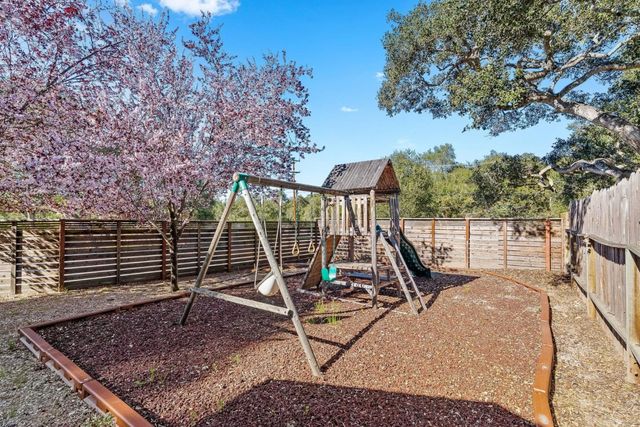 70 Paseo Hermoso, Salinas, CA 93908