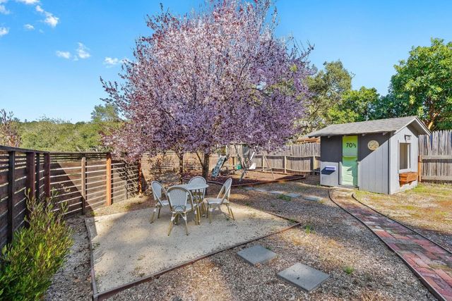 70 Paseo Hermoso, Salinas, CA 93908