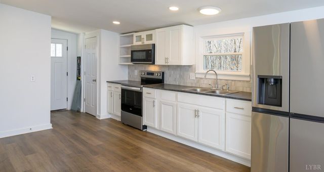 1860 S Coolwell Road, Madison Heights, VA 24572