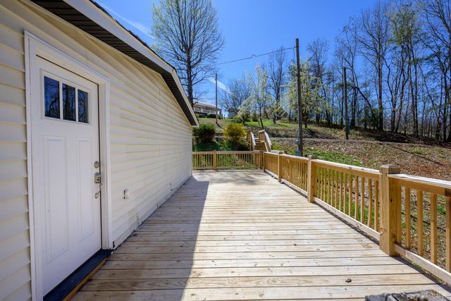 1860 S Coolwell Road, Madison Heights, VA 24572