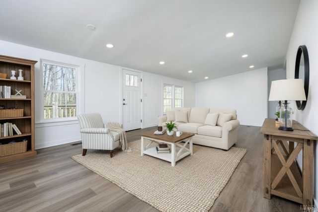 1860 S Coolwell Road, Madison Heights, VA 24572