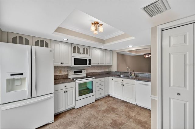 13734 MARSEILLES COURT, Clearwater, FL 33762