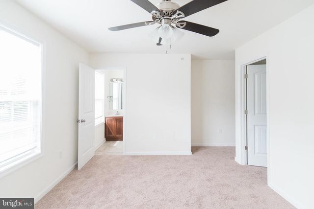 53 NITTANY CT, Hanover, PA 17331
