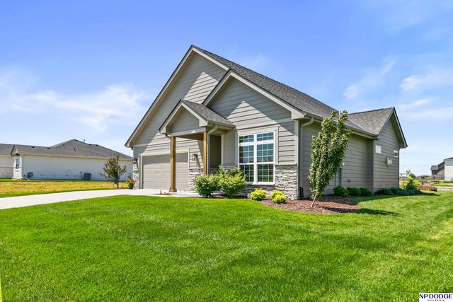 12388 Horizon Street, Papillion, NE 68046